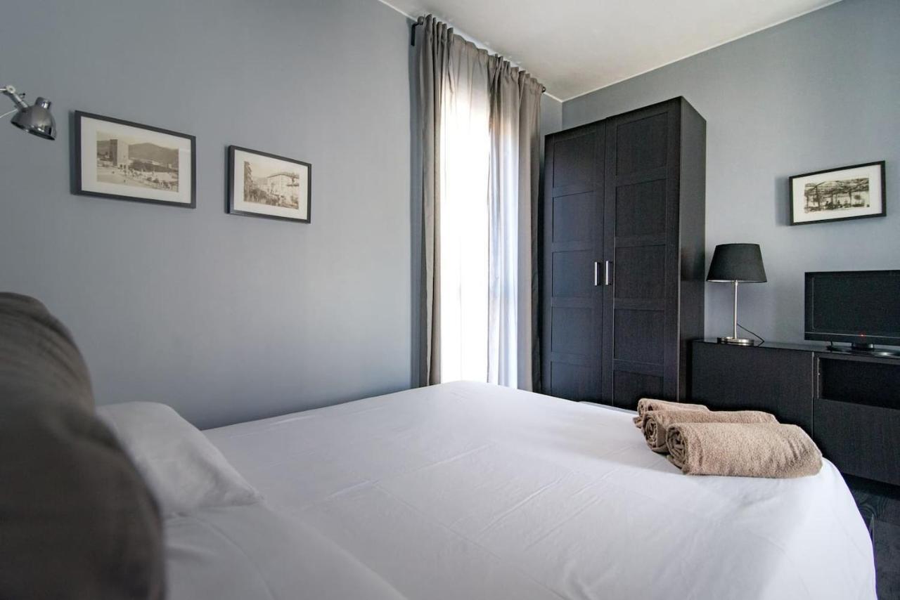 Apartament Via Mentana 32 - The House Of Travelers Como Zewnętrze zdjęcie