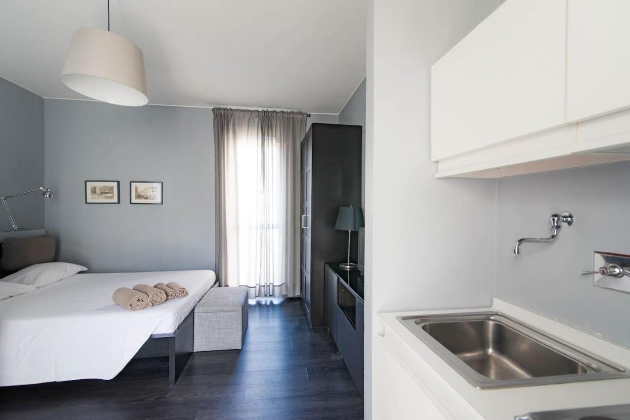 Apartament Via Mentana 32 - The House Of Travelers Como Zewnętrze zdjęcie